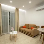 Kathy's In Archaggelos Apartmán *