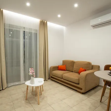 Kathy's In Archaggelos Apartment *