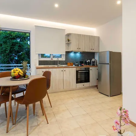 Lägenhet Kathy's In Archaggelos