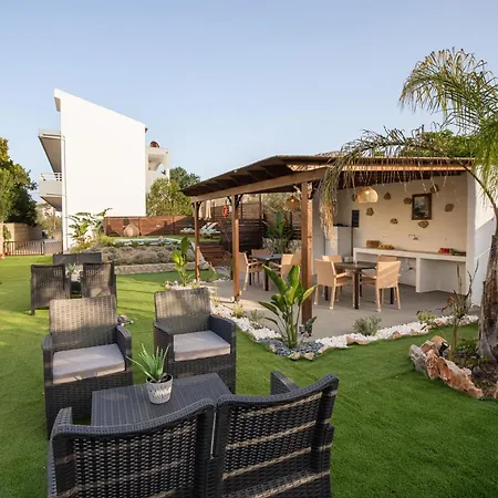 Lägenhet Kathy's In Archaggelos *