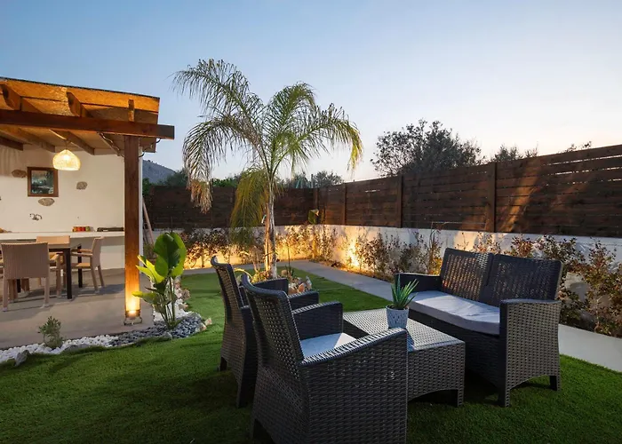 Kathy's In Archaggelos ארכאנגלוס